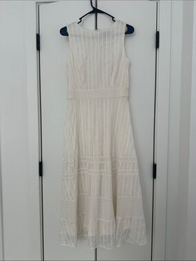 Just...Taylor Ivory Sleeveless Maxi Dress with Lace Panels